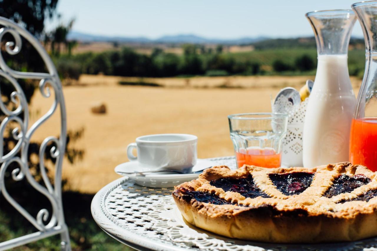 Agriturismo La Sorgente 方特布兰达 外观 照片