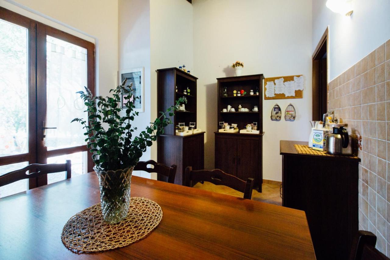 Agriturismo La Sorgente 方特布兰达 外观 照片