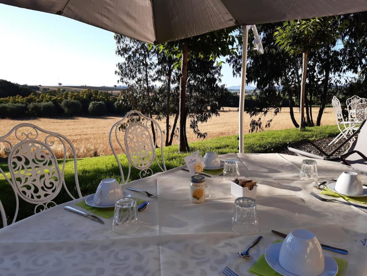 Agriturismo La Sorgente 方特布兰达 外观 照片