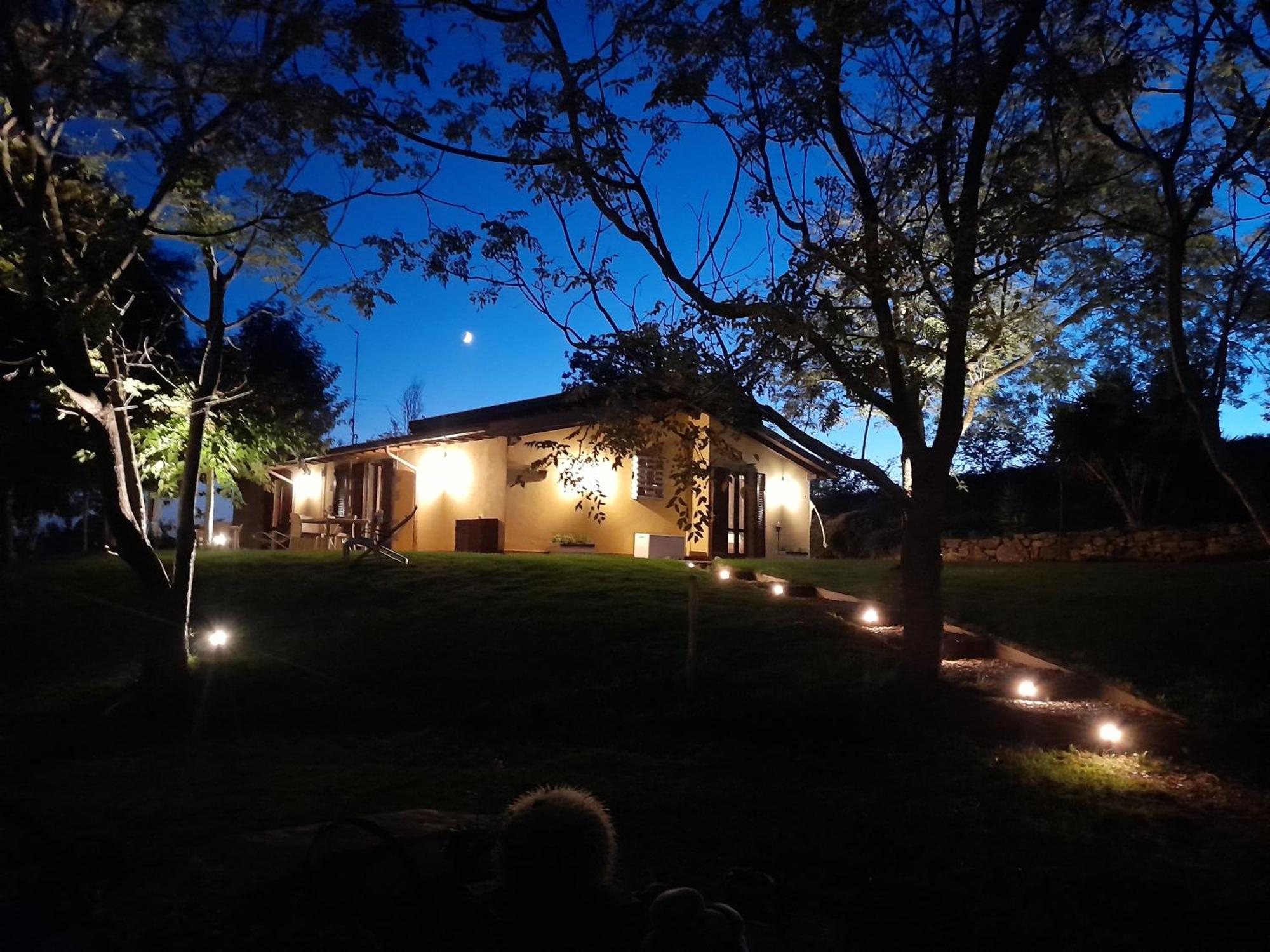 Agriturismo La Sorgente 方特布兰达 外观 照片