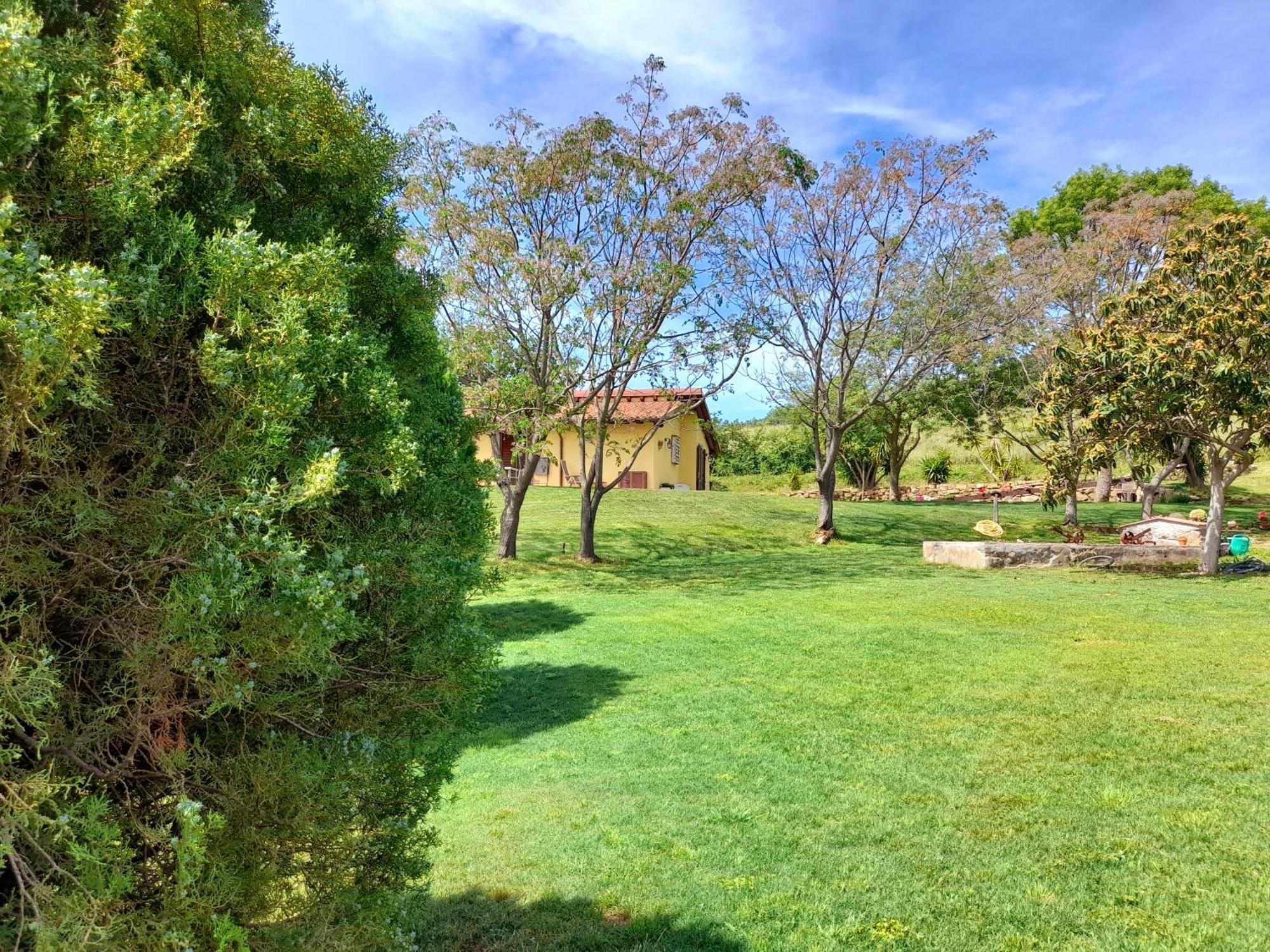 Agriturismo La Sorgente 方特布兰达 外观 照片